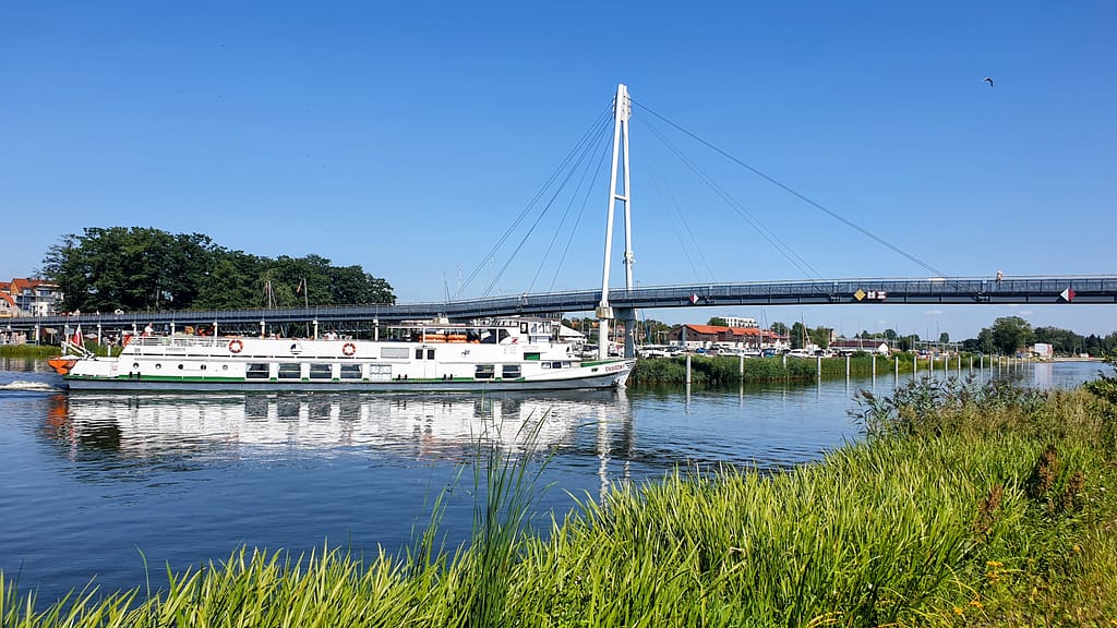 Puolan Masuria eli Mazury - MS Śniardwy (Żegluga Mazurska)