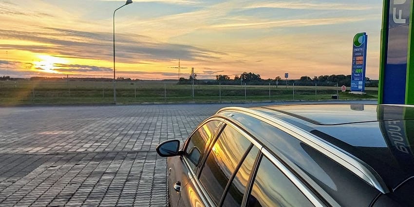 Totta ja tarua tiellä banner